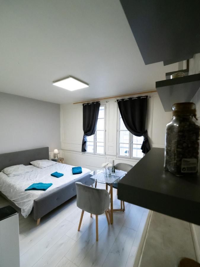 Le Papillon De La Cathedrale - Calme - Jardin - Wifi Appartement Troyes Buitenkant foto